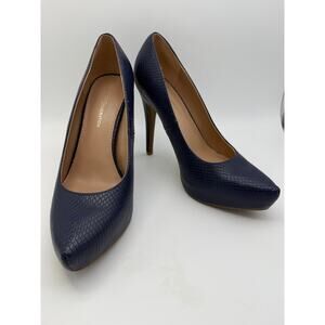BCBGeneration Penni Navy Blue Close Point Snakeskin 4.5" Heels Shoes Size 7.5M